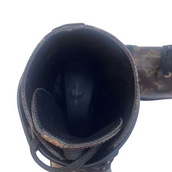 Louis Vuitton Wonderland Flat Ranger Boots Monogram | Designer Luxury Boots🥾 38 - Picture 7 of 16